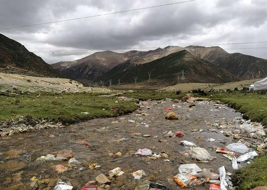 Polluted river, Tibet