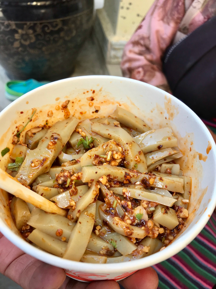 cold laphing mung bean noodle